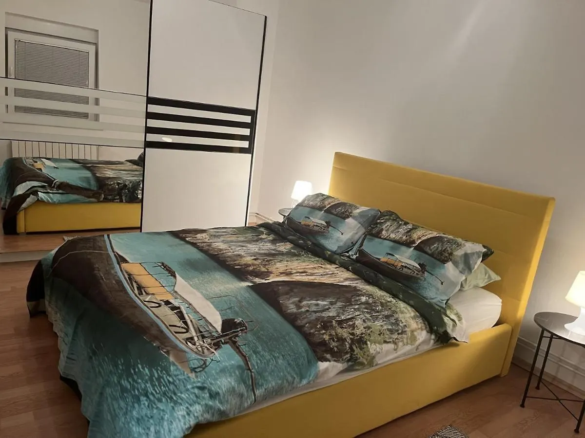 Apartment פולה
